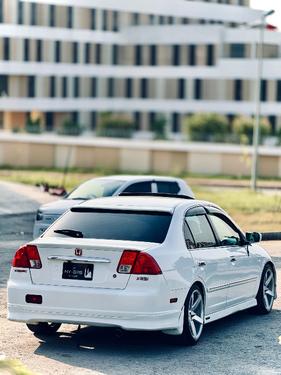 Honda Civic - 2005
