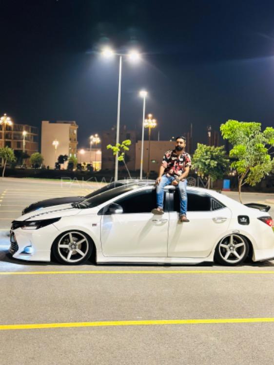 Toyota Corolla - 2015  Image-1