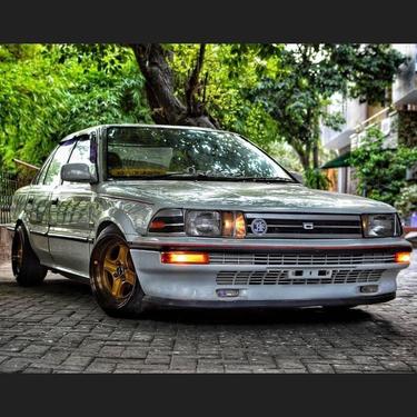 Toyota Corolla - 1992