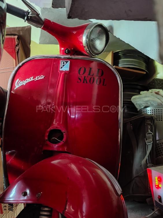 Vespa 150cc - 1962 Vespa Image-1