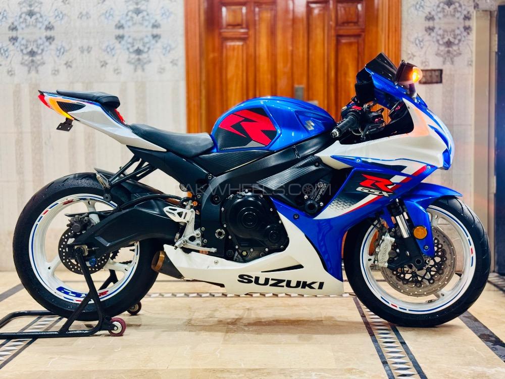 Suzuki GSX-R600 - 2013 Gsxr 600 Image-1