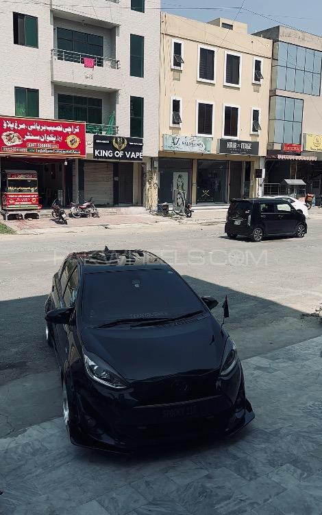 ٹویوٹا اکوا - 2018 SPOOKY Image-1
