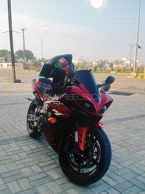 یاماہا YZF-R1 - 2011 Adi Image-1