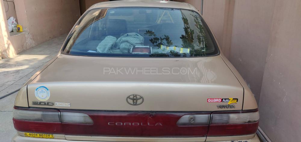 Toyota Corolla 2000 for Sale in Lahore Toyota Corolla 2000 for Sale in Lahore Image-2