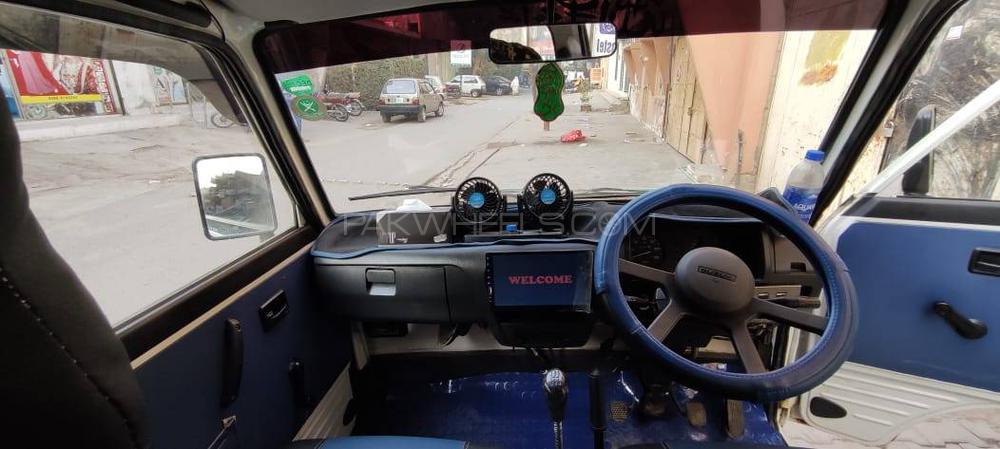 Suzuki Bolan 2017 for Sale in Multan Suzuki Bolan 2017 for Sale in Multan Image-4