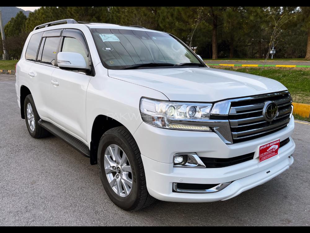 Toyota Land Cruiser AX G Selection 2017 for sale in Islamabad | PakWheels