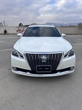 Toyota Crown - 2014