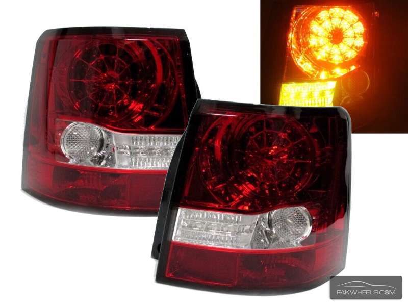 Range Rover Sports tail lights Image-1