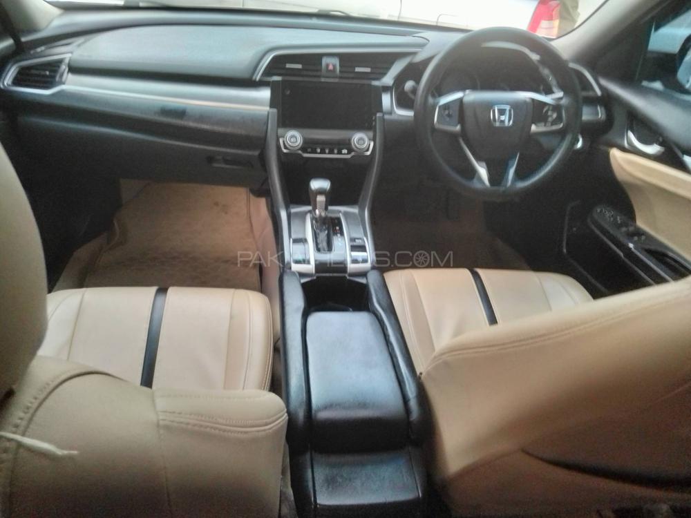 Honda Grace Hybrid 2015 for Sale in Peshawar Image-1