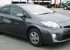 Toyota Prius 2011 for Sale in Lahore Image-1