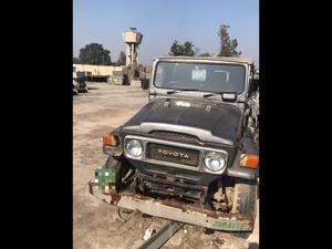 Toyota Land Cruiser J40  1981 for Sale in Lahore
