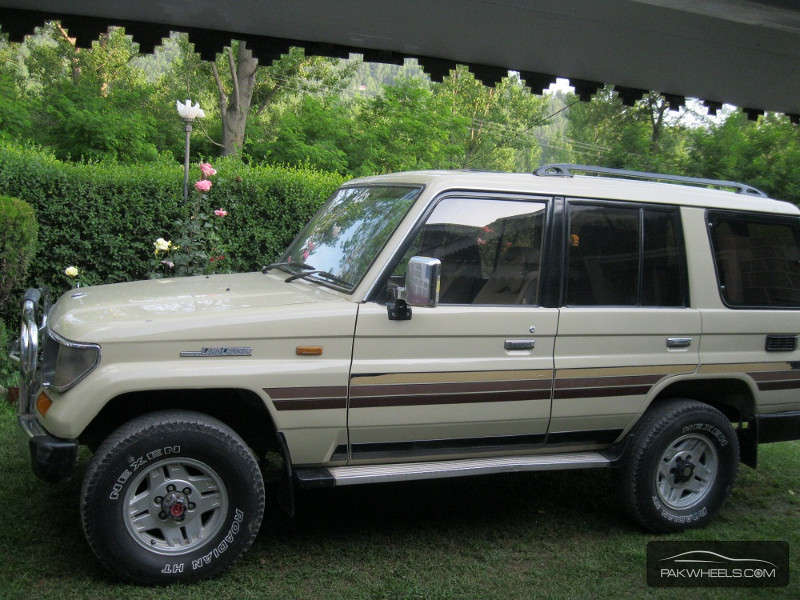 Toyota Land Cruiser 1991 for Sale in Islamabad Image-1