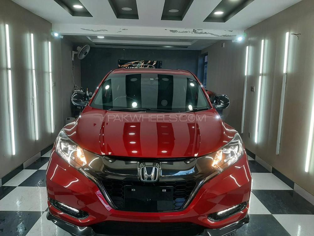 Honda Vezel 2017 for Sale in Rawalpindi Image-1