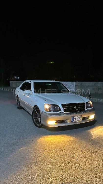 Toyota Crown - 2003 Boat Image-1