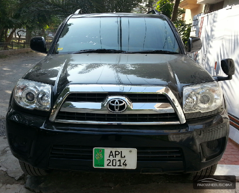 Toyota Surf 2009 for Sale in Lahore Image-1