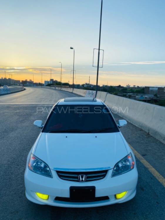 Honda Civic - 2005 Eagle Eye Top of the line variant ES Image-1