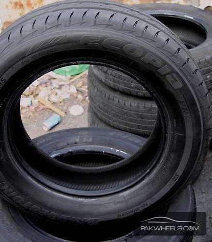 15'inch  Bridgestone Tyres For Sale Image-1