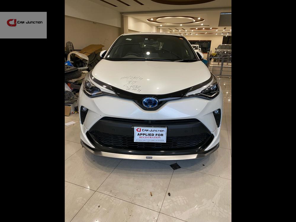 Toyota C-HR 2021 for Sale in Lahore Image-1