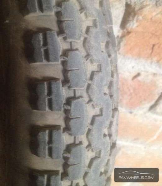Bike Used Tyre For Sale Image-1