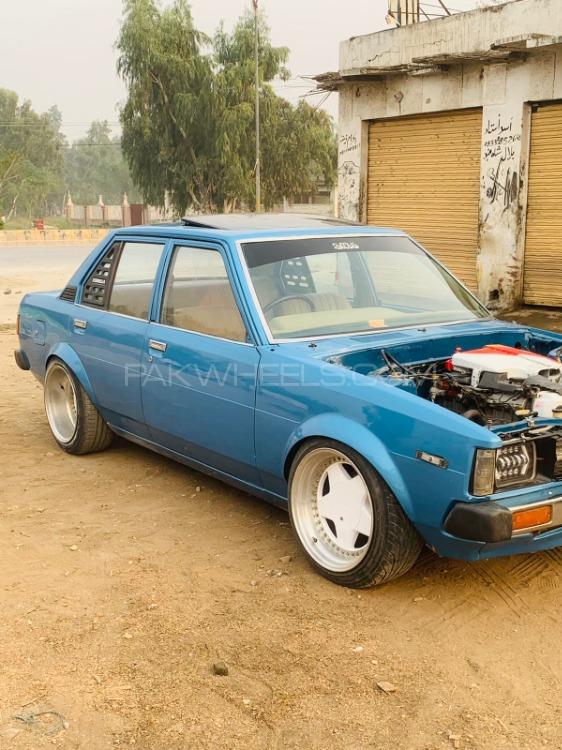 Toyota Corolla - 1981 ruthless ke70 Image-1