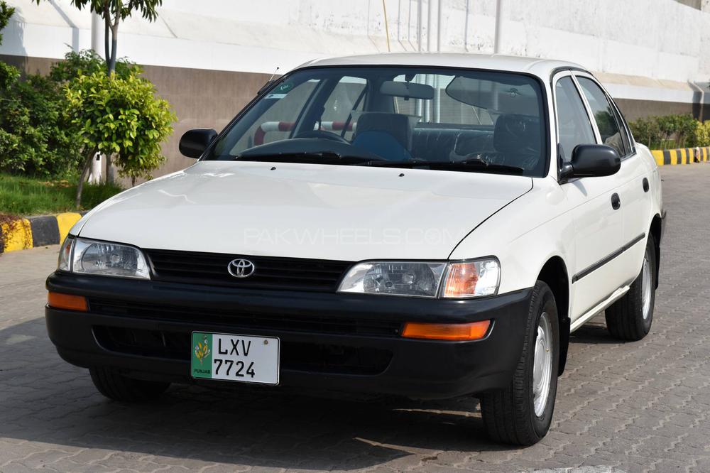 Toyota Corolla 2000 for Sale in Okara Image-1