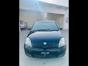 Toyota Vitz F 1.0 2002 for Sale in Sahiwal