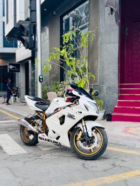 سوزوکی GSX-R600 - 2006