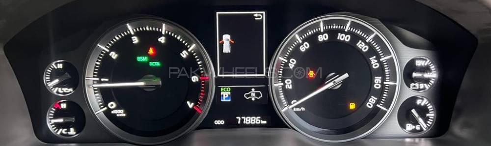 ٹویوٹا لینڈ کروزر 2016 for Sale in لاہور ٹویوٹا لینڈ کروزر 2016 for Sale in لاہور Image-9