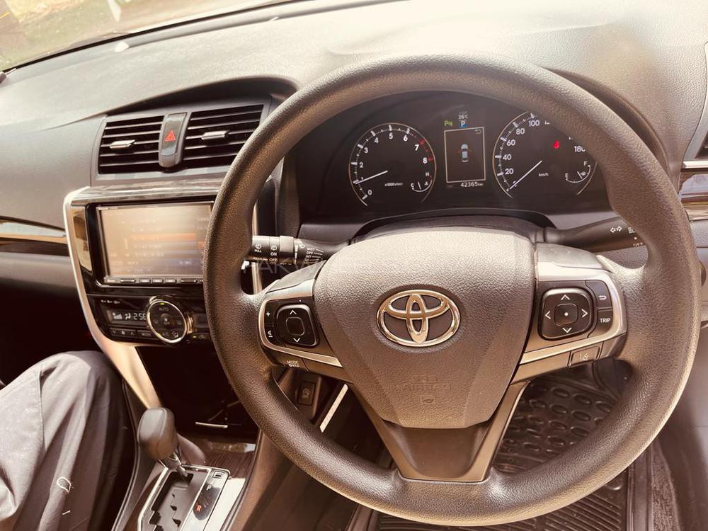 Toyota Premio 2018 for Sale in Lahore Toyota Premio 2018 for Sale in Lahore Image-6