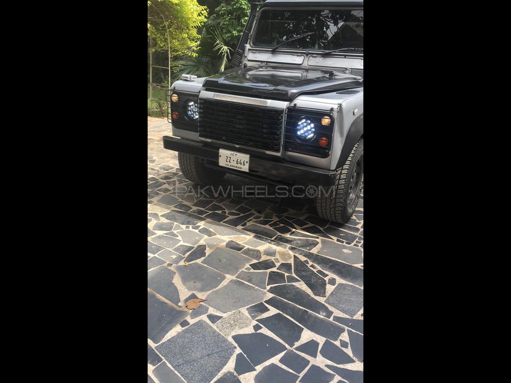 Land Rover Defender 1998 for Sale in Peshawar Image-1