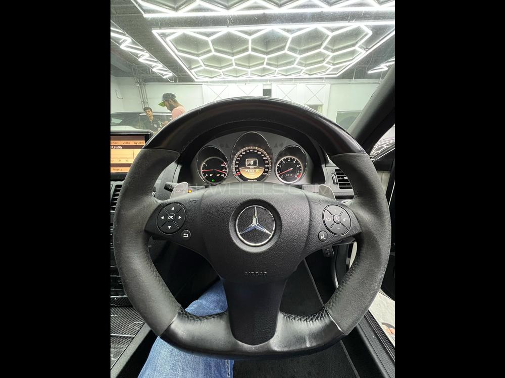 Mercedes Benz C Class 2010 for Sale in Karachi Mercedes Benz C Class 2010 for Sale in Karachi Image-9