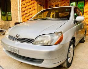 Toyota Platz F 1.0 2002 for Sale in Islamabad