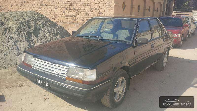 Toyota Corona 1984 for Sale in Peshawar Image-1