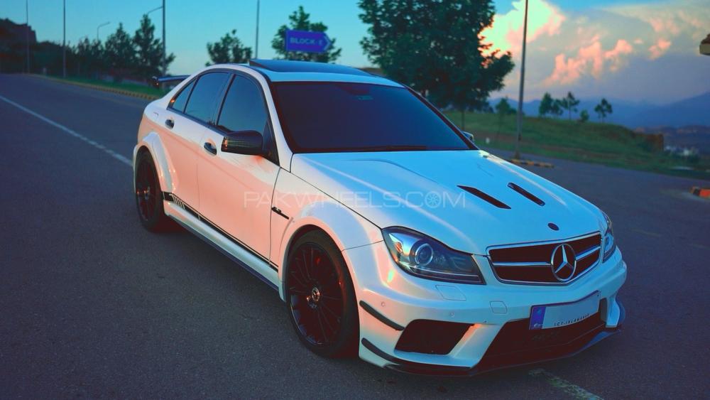 Mercedes Benz C Class - 2012 DEXTER Image-1