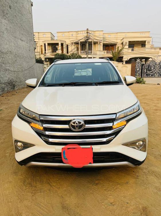 Toyota Rush 2019 for Sale in Sialkot Image-1