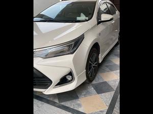Toyota Corolla Altis Grande X CVT-i 1.8 Beige Interior 2021 for Sale in Mirpur A.K.