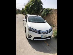 Toyota Corolla Altis Grande CVT-i 1.8 2016 for Sale in Wah cantt