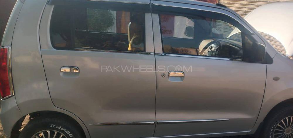 Suzuki Wagon R 2017 for Sale in Khanewal Suzuki Wagon R 2017 for Sale in Khanewal Image-5