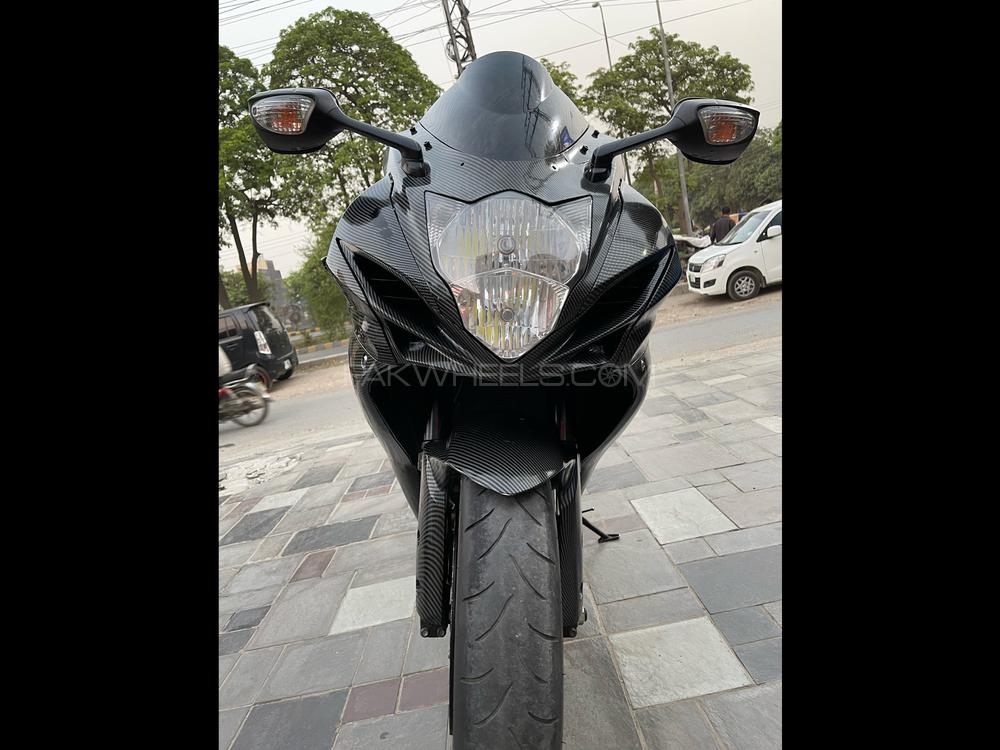 سوزوکی GSX-R600 2013 for Sale سوزوکی GSX-R600 2013 for Sale Image-11