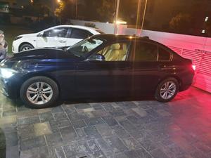 BMW 3 Series 318i 2016 for Sale in Lahore