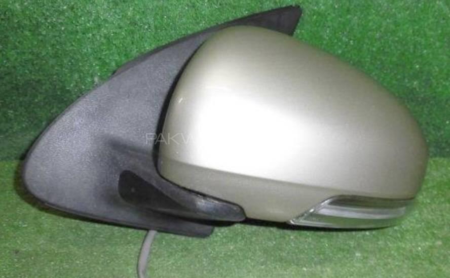 Toyota Passo Hanna Plus Side Mirrors with Light Image-1