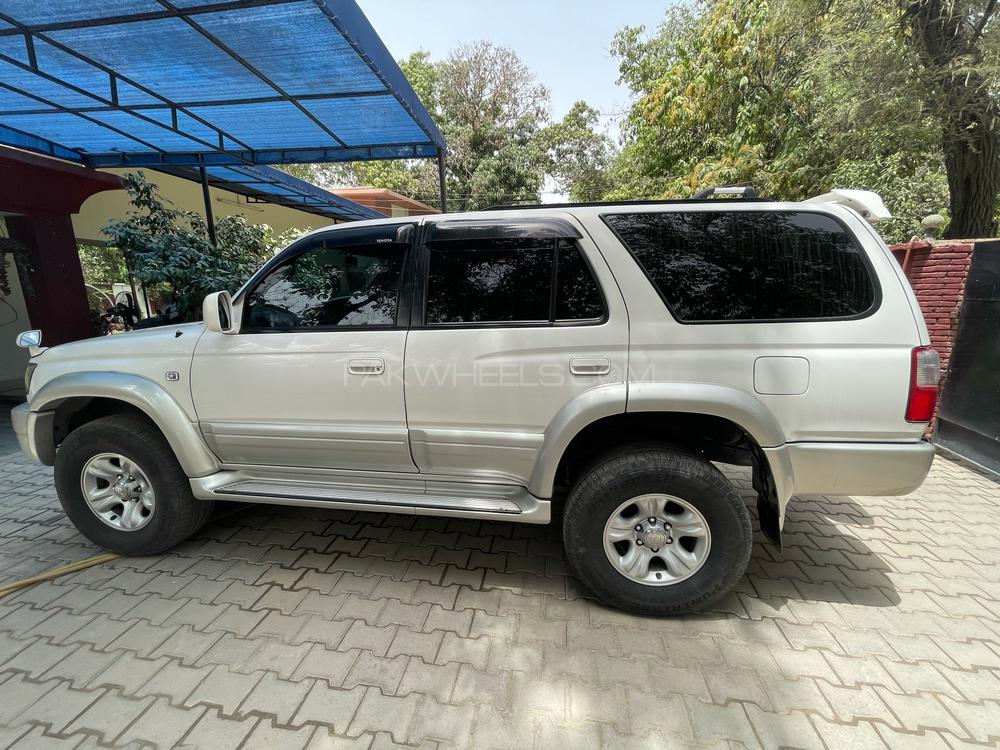 Toyota Surf 2002 for Sale in Multan Toyota Surf 2002 for Sale in Multan Image-3