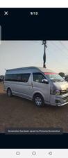 Toyota Hiace Grand Cabin 2009 for Sale in Lahore