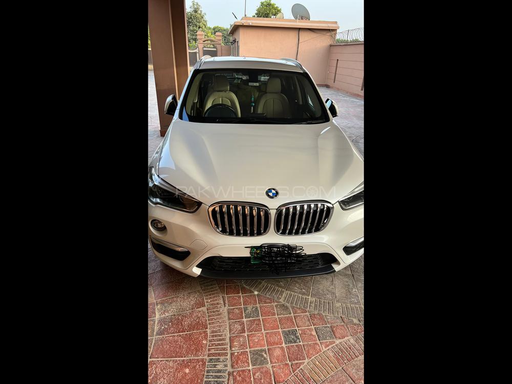 BMW X1 2018 for Sale in Multan Image-1