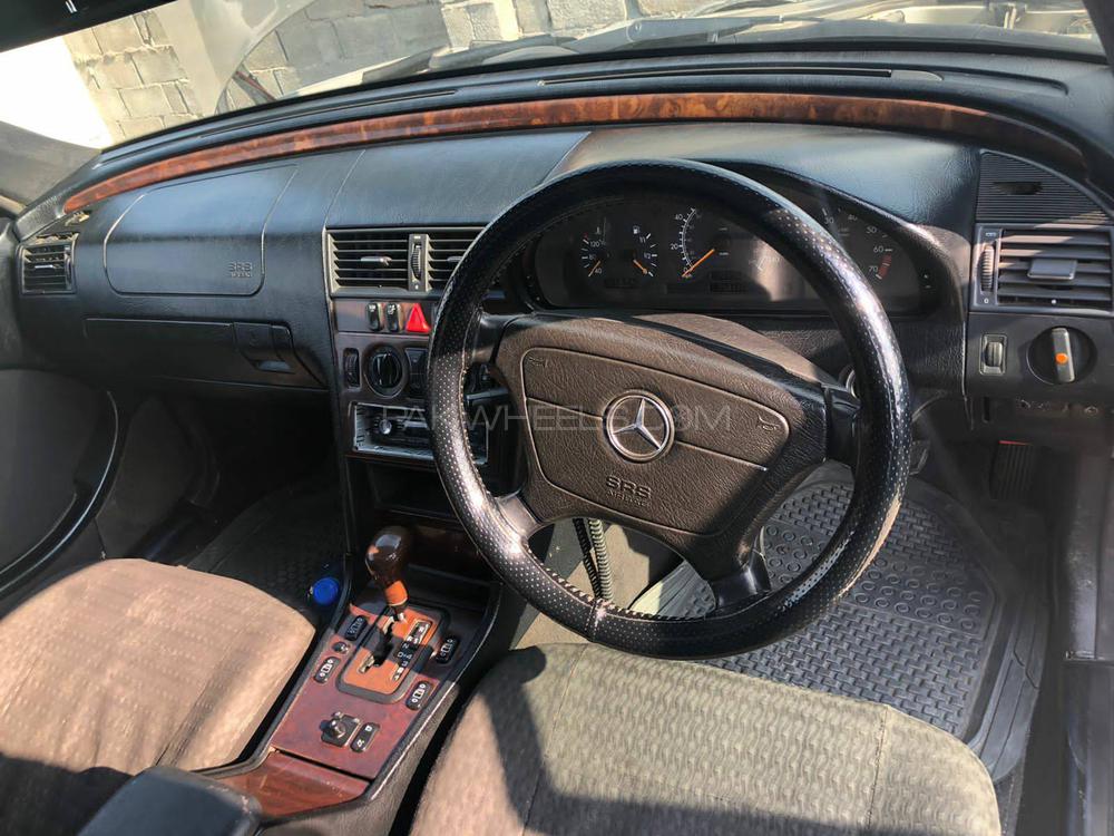 Mercedes Benz C Class 1997 for Sale in Haripur Mercedes Benz C Class 1997 for Sale in Haripur Image-3