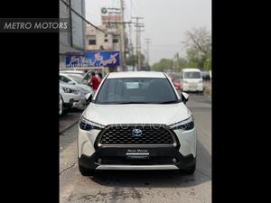 Toyota Corolla Cross Smart Mid Grade 2021 for Sale in Lahore
