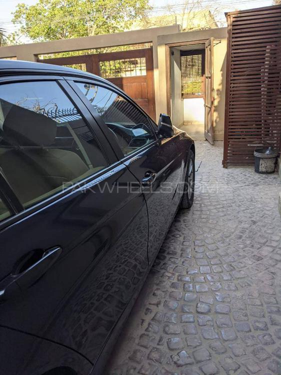 BMW 3 Series 2017 for Sale in Karachi BMW 3 Series 2017 for Sale in Karachi Image-6