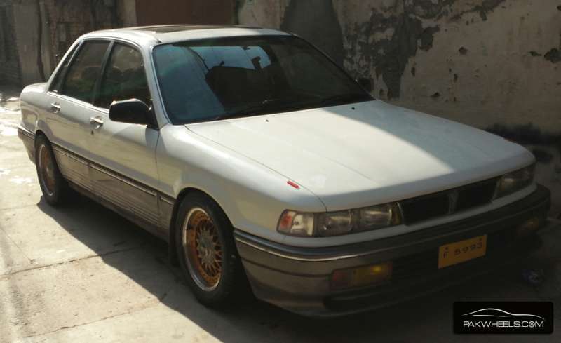 Mitsubishi Galant 1989 for Sale in Islamabad Image-1