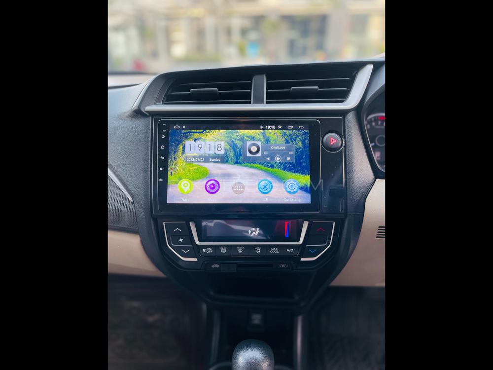 Honda BR-V 2017 for Sale in Lahore Honda BR-V 2017 for Sale in Lahore Image-8