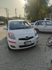 Toyota Vitz F 1.3 2009 for Sale in Multan